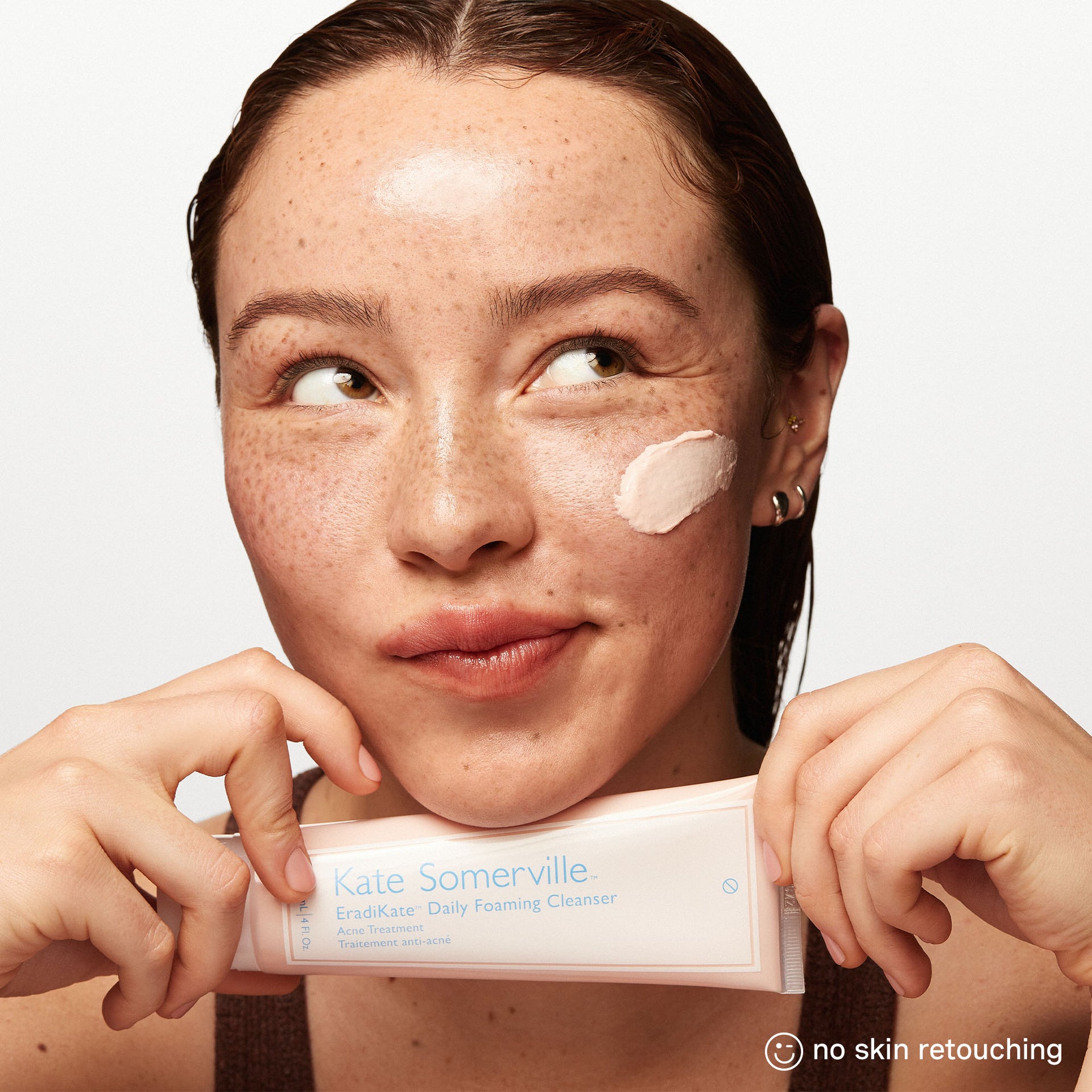 EradiKate™ Daily Foaming Cleanser